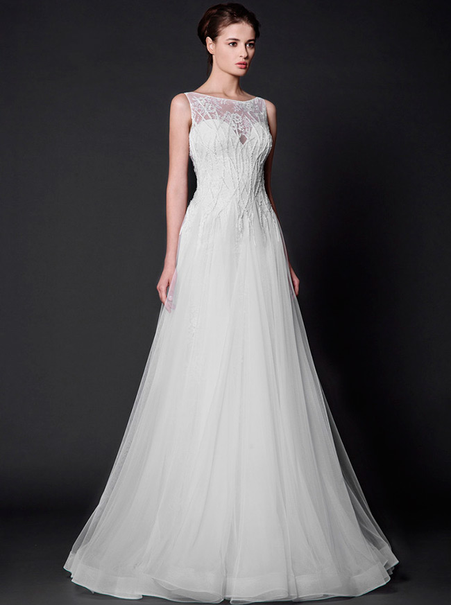 How to choose the right wedding dress