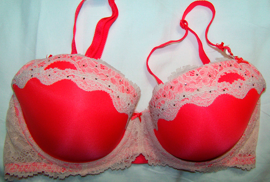 Lingerie in shades of red