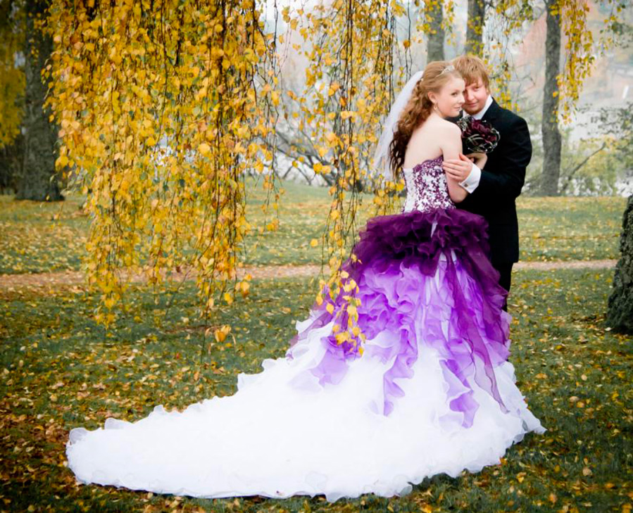 20 Purple Dresses for a Fairy Wedding