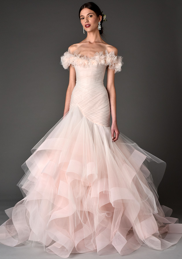 Beautiful wedding dress Marchesa