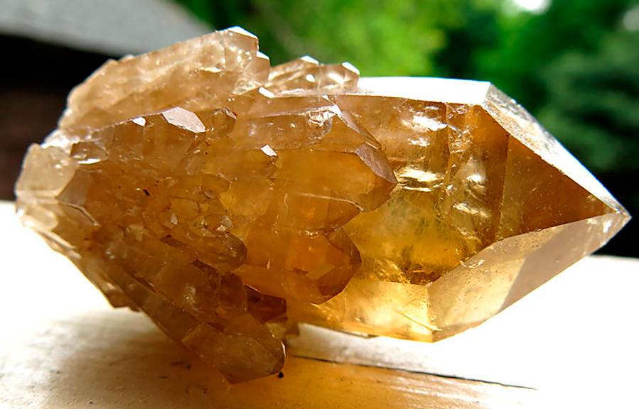 Citrine crystal