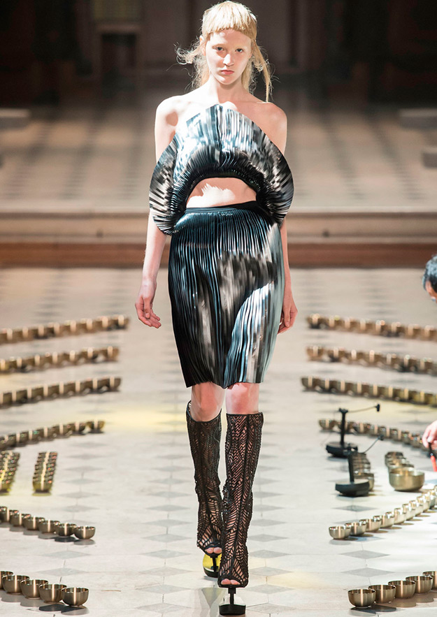 Collection Iris Van Herpen 2024-2025