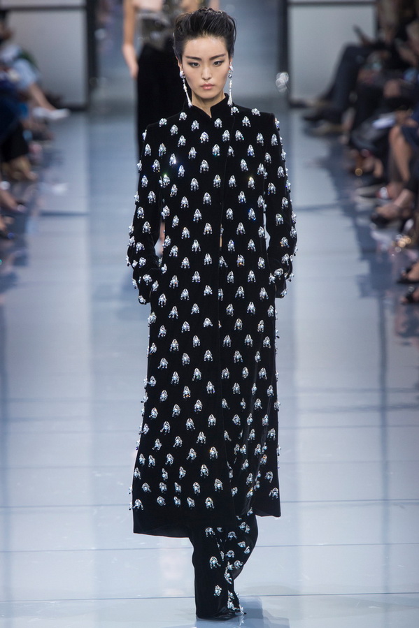 Semaine Haute Couture Automne-Hiver 2024-2025 Armani Prive