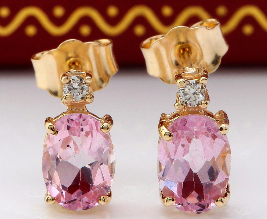 Earrings with kunzite