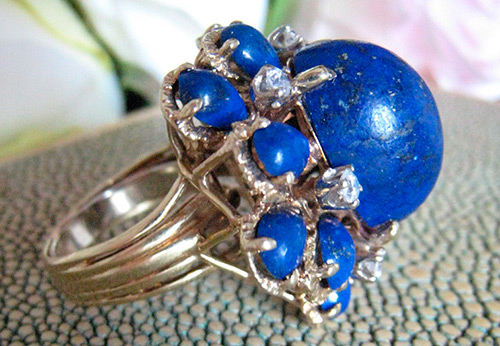 What you need to know about lapis lazuli stone