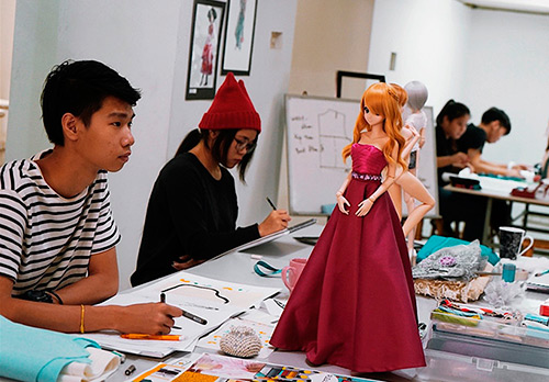 How to start your career as a fashion designer?