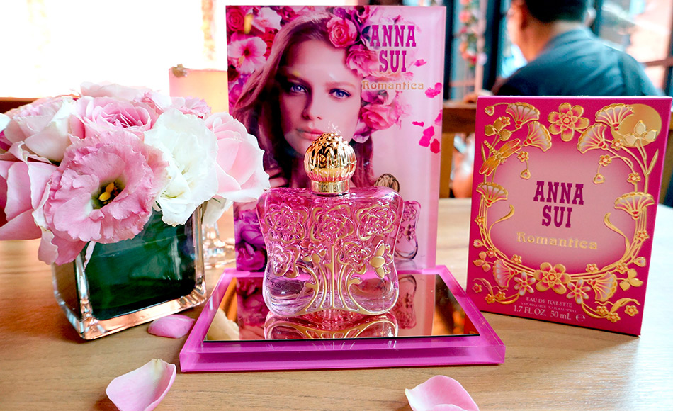 Perfume Anna Sui