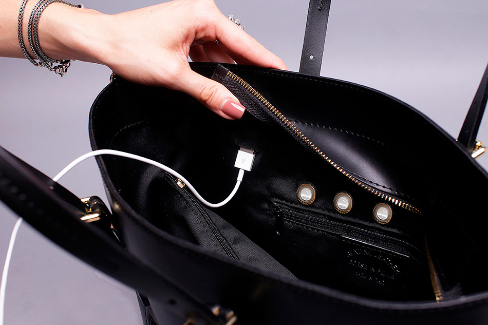 Illuminated Smart Bag