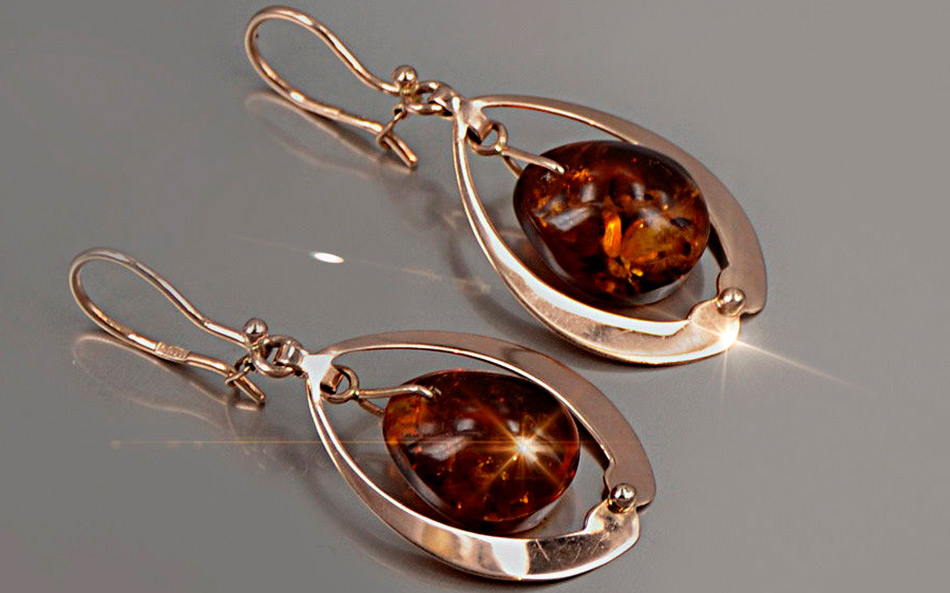 Products with amber stone - earrings