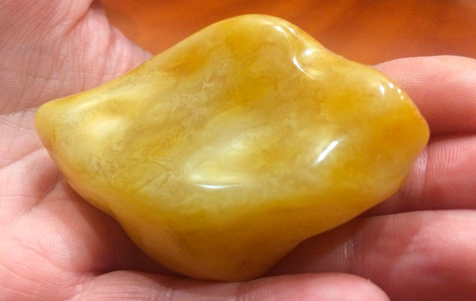 Amber stone