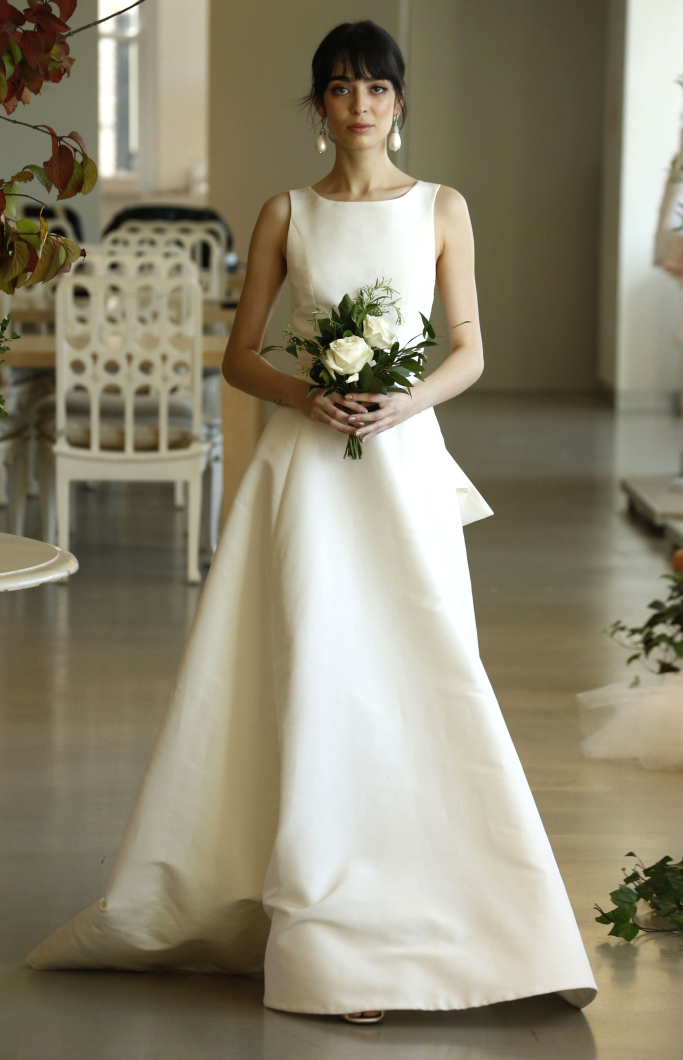 Oscar de la Renta wedding dress