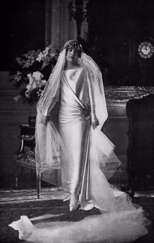 1920s white wedding dress