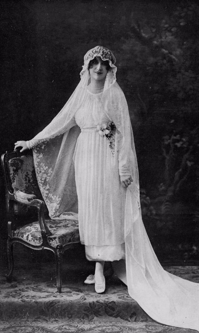 1920s white wedding dress