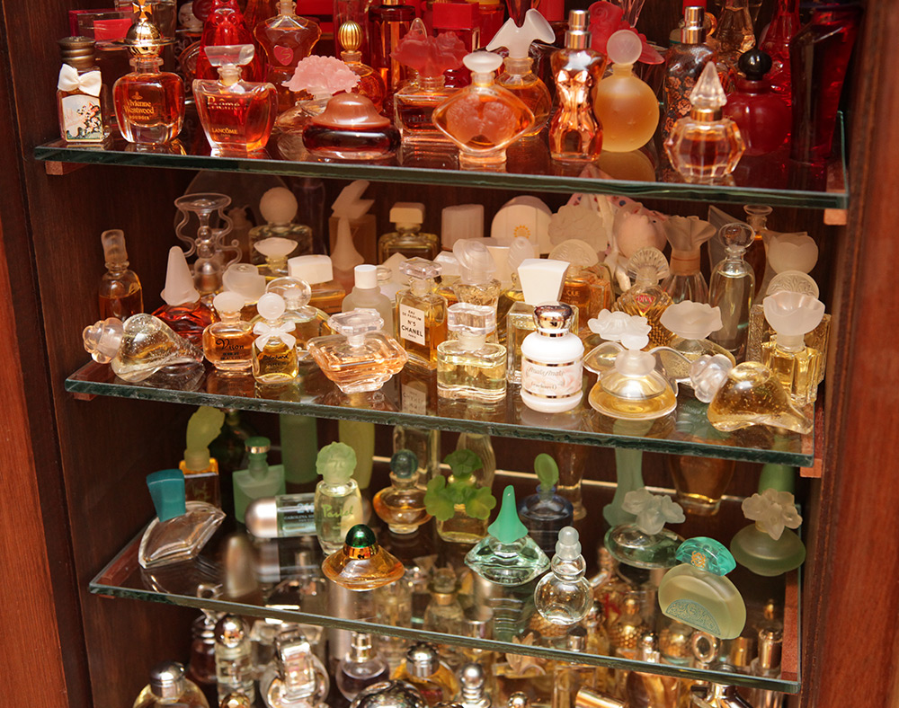 How to store perfume properly