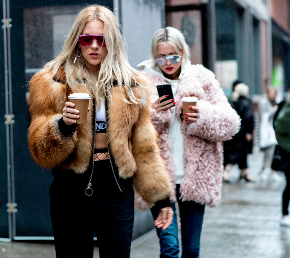 What fur coats are real women of fashion