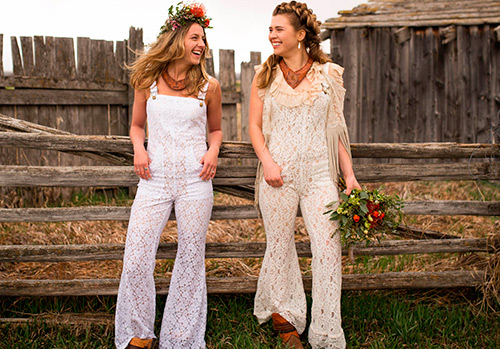 Choosing a wedding jumpsuit for the bride