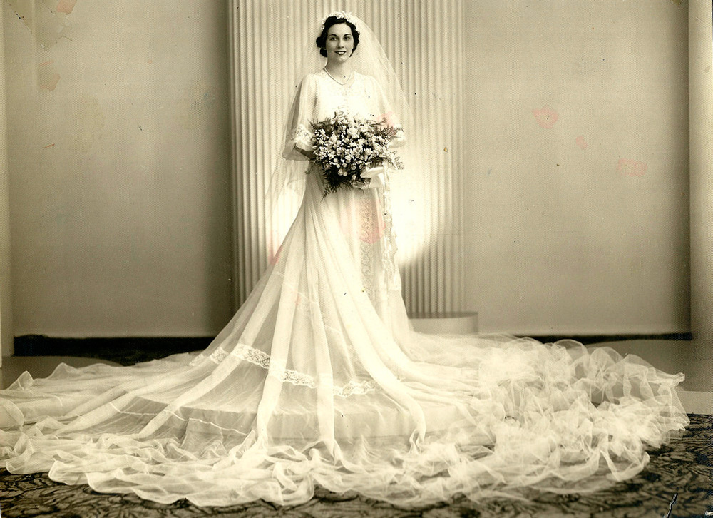 1930s wedding dress