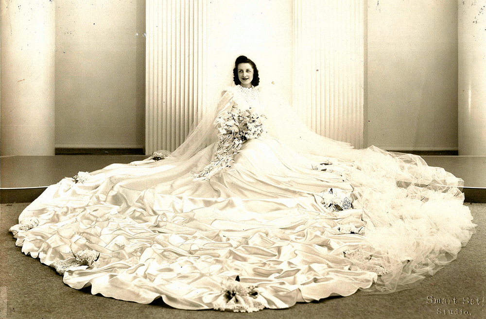 1930s wedding dresses and brides