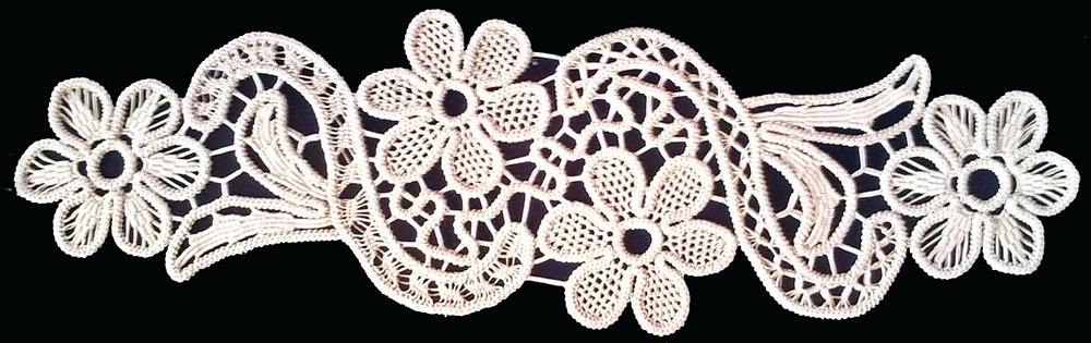 Romanian lace for interior decoration