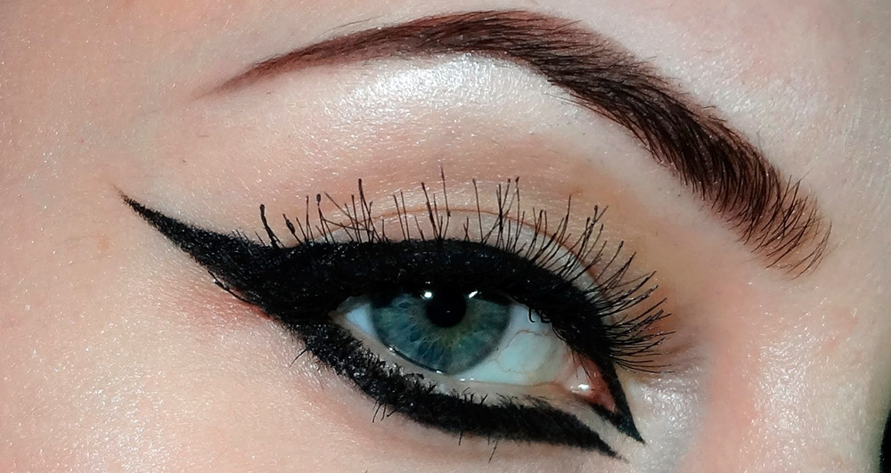 eye makeup