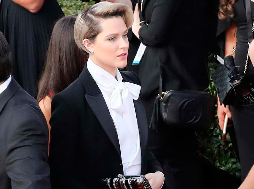 Women's tuxedo instead of an evening dress