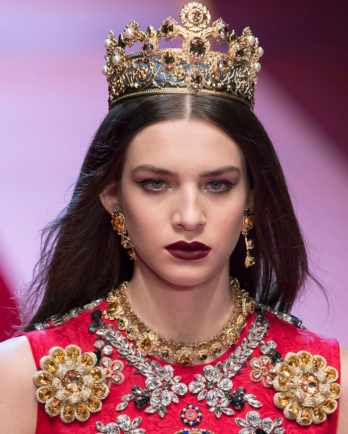 Dolce & Gabbana crown