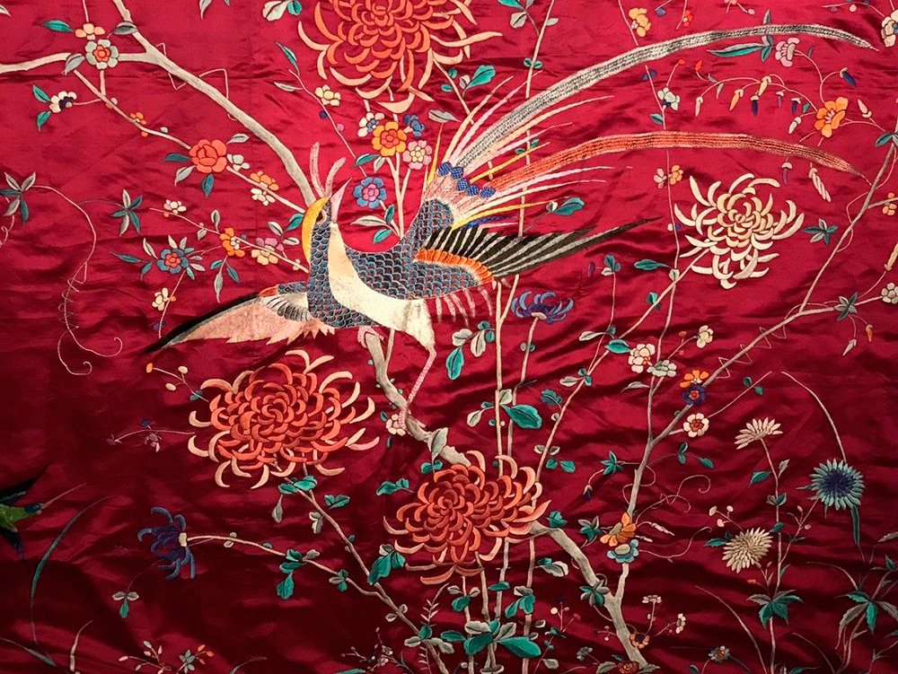 Chinese embroidery with silk threads