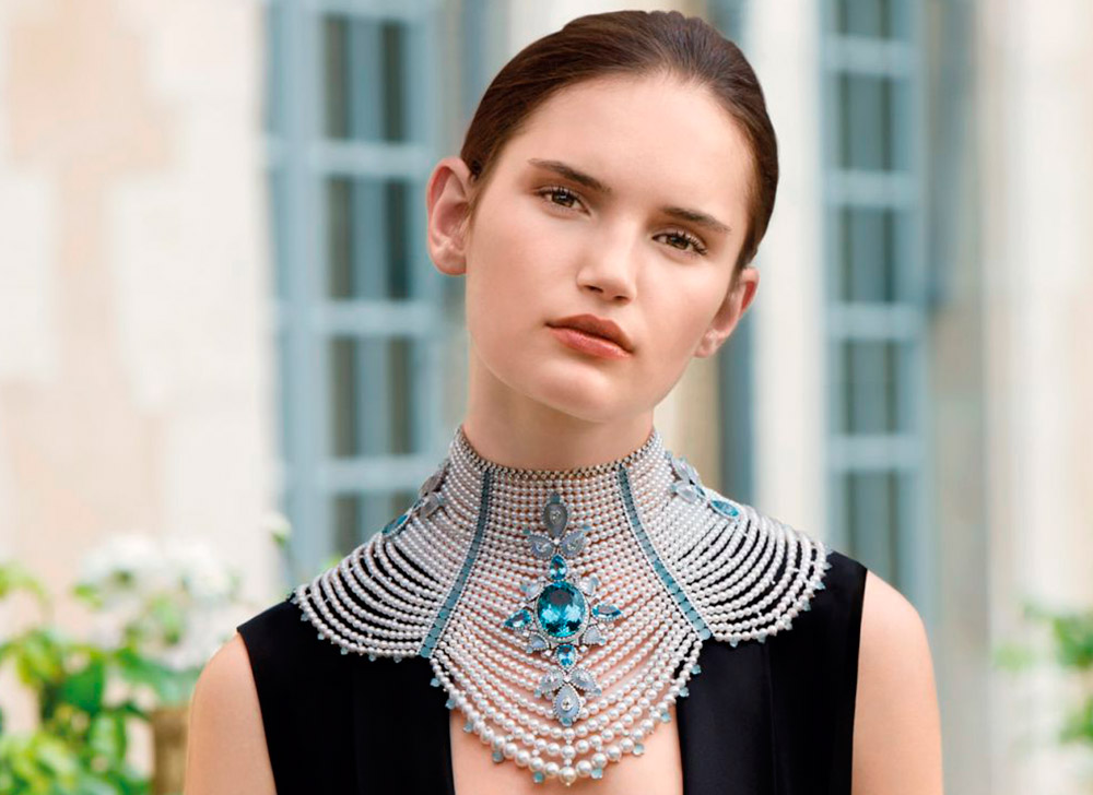 Russian-themed jewelry by Boucheron