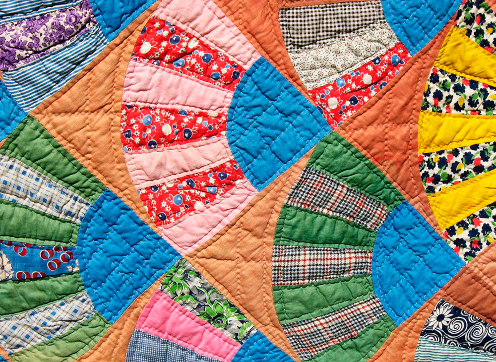 How patchwork differs from quilting