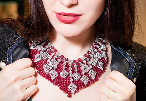 Why the plastron necklace will never go out of style