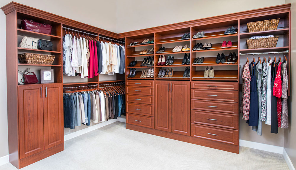 How to put together a practical and beautiful wardrobe