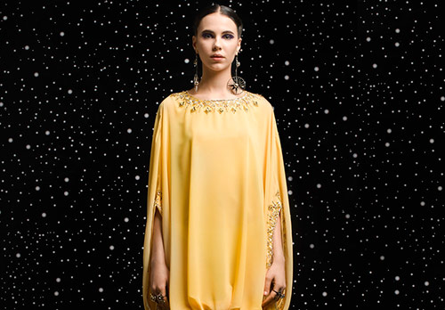 The best yellow and gold dresses for the New Year 2024