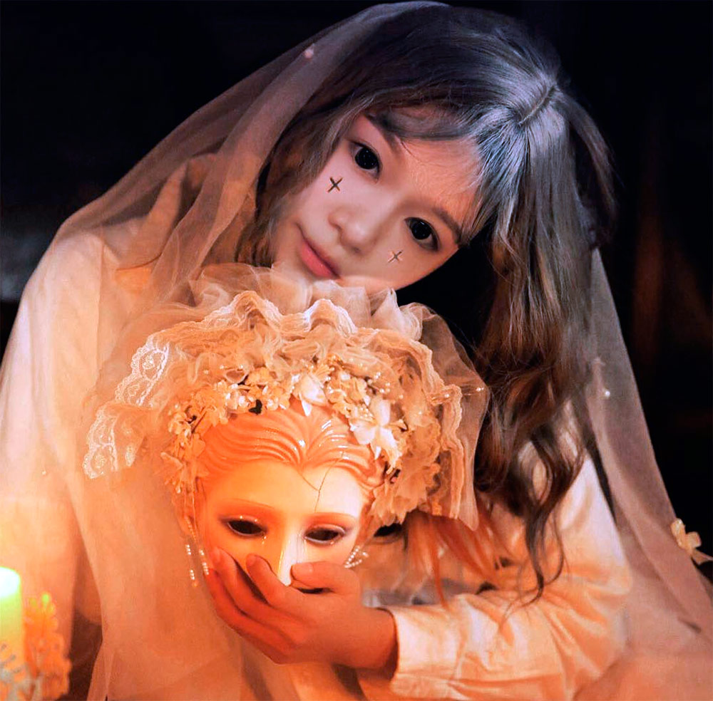 Halloween wedding dress - the image of the bride