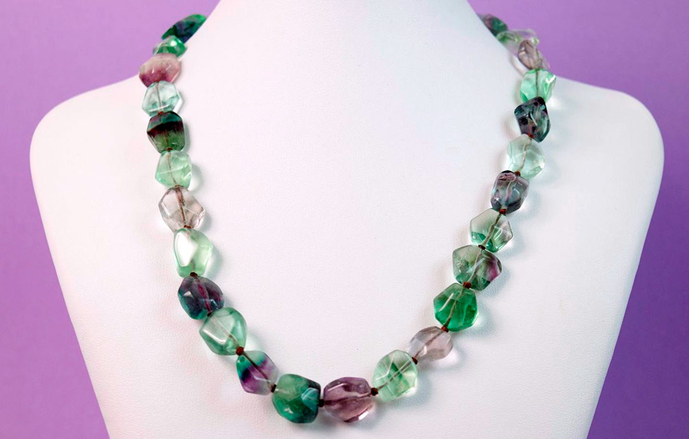 Fluorite beads