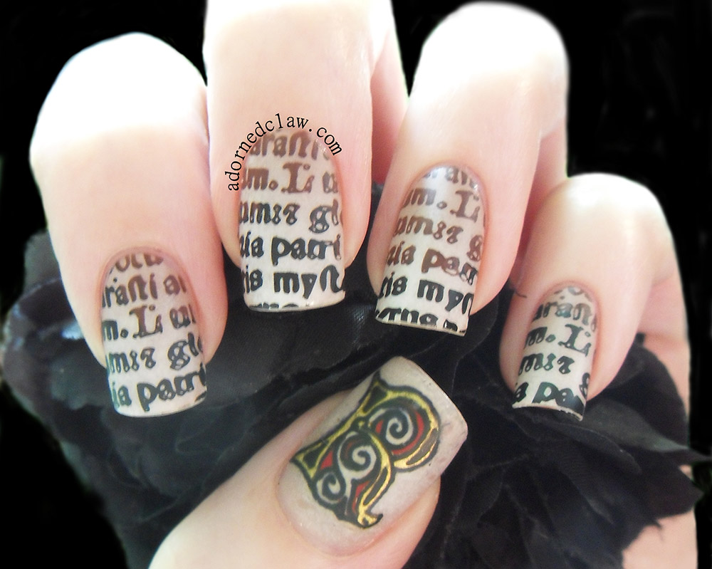 Manicure with texts and inscriptions