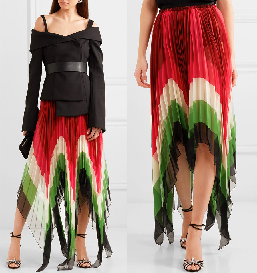 Asymmetrical pleated skirts - 2 trends at once