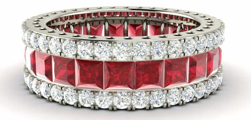 Ring with rubies and diamonds