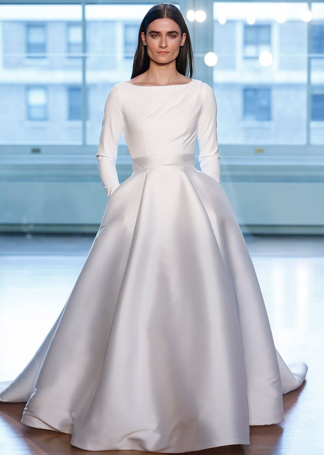 How to choose a simple wedding dress