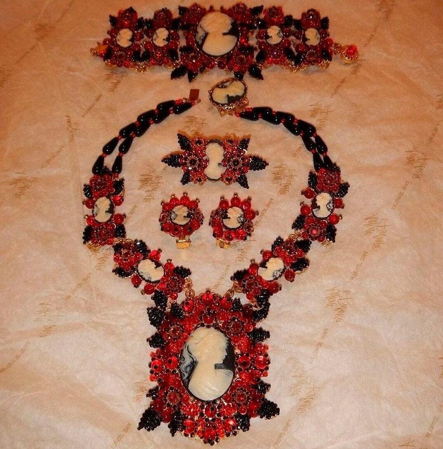 Stanley Hagler necklace and earrings