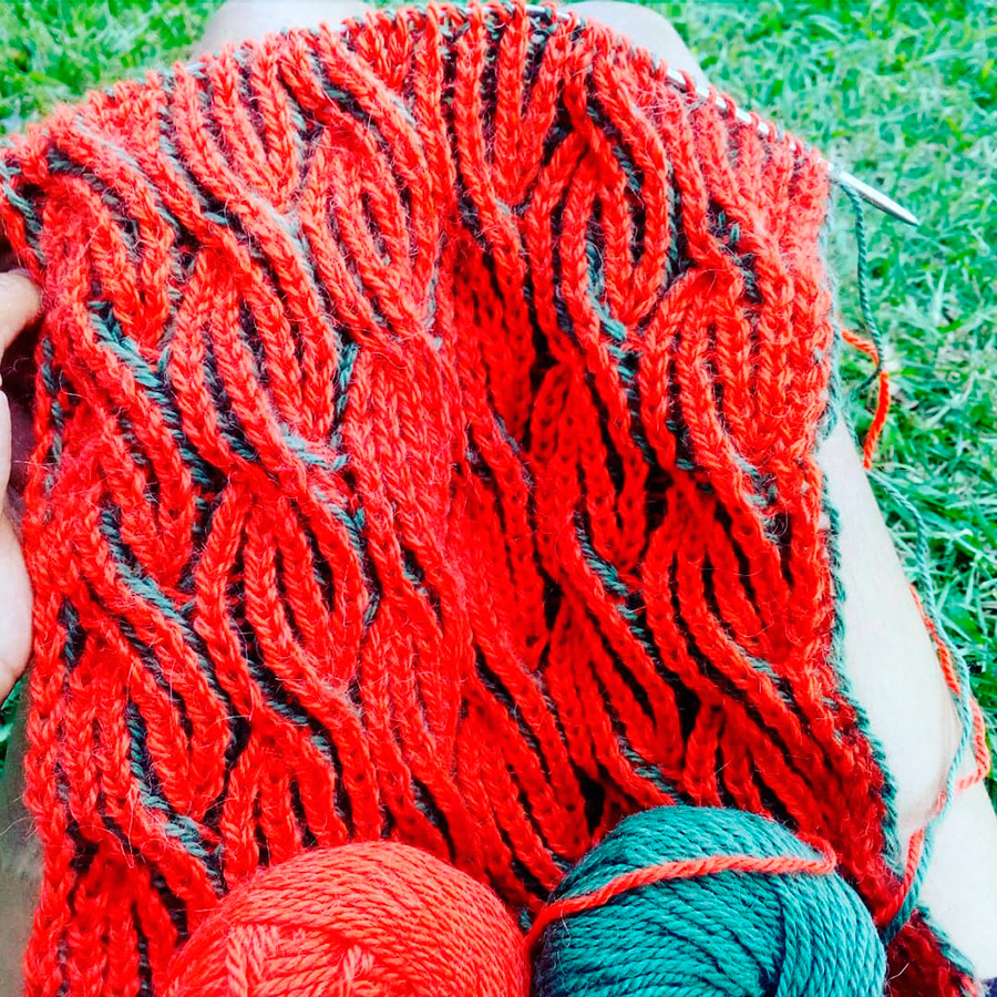 Knitting in brioche technique