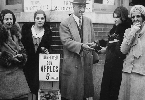 Street fashion during the 1930s crisis