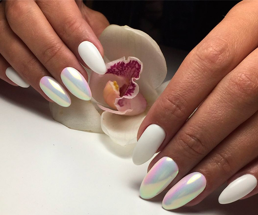 pearl manicure