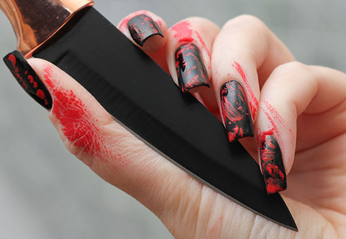 Halloween manicure for short and long nails