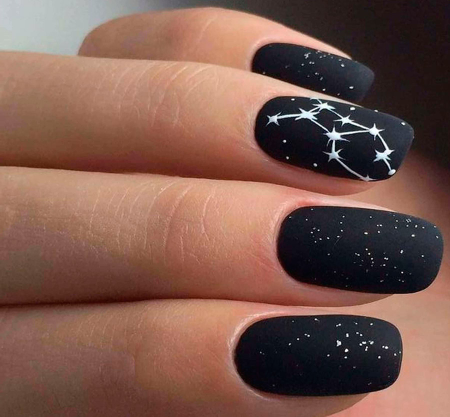 Stars on the nails