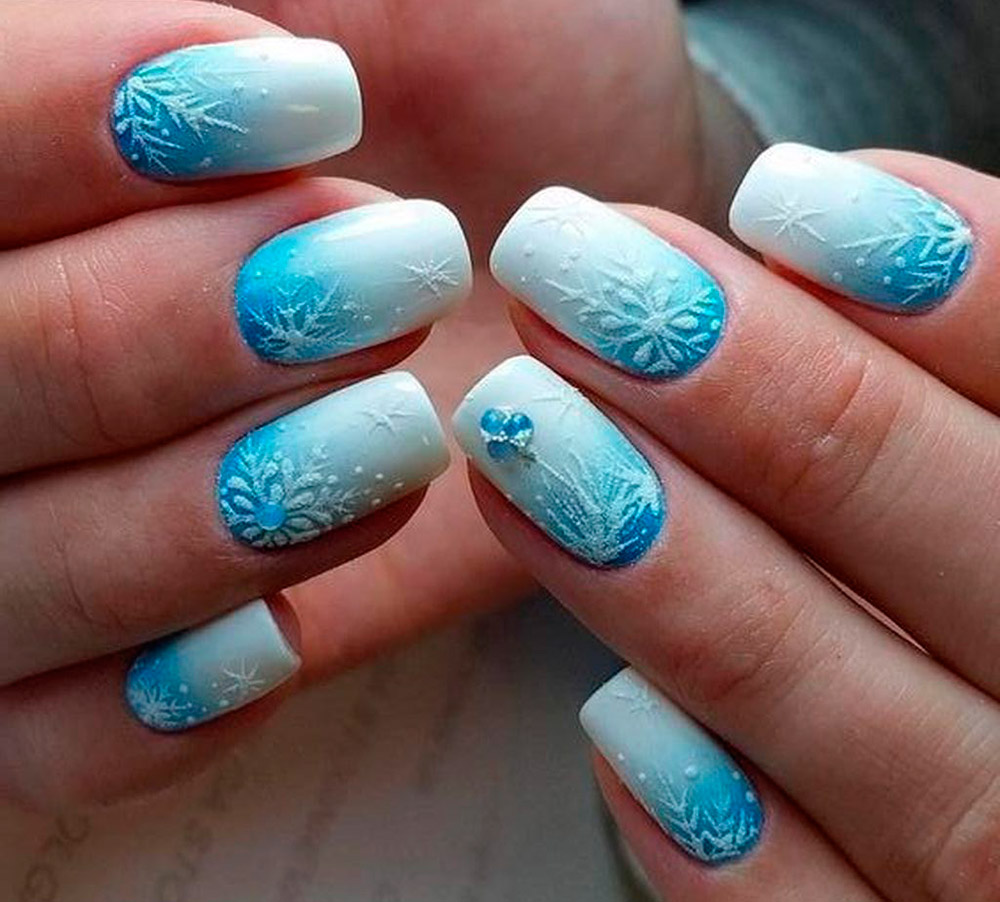 Snow manicure