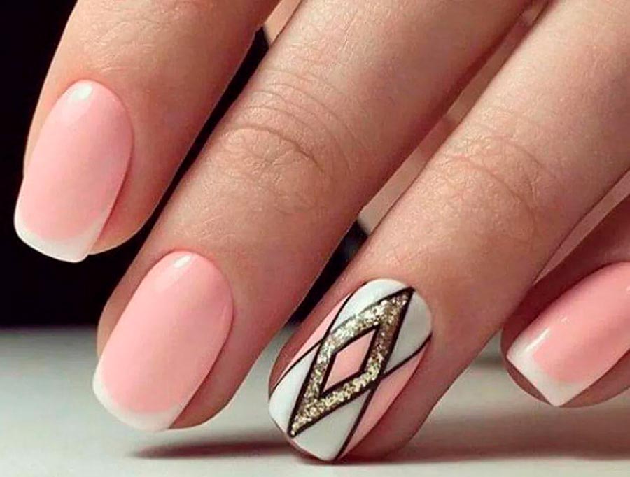 Geometric nail design