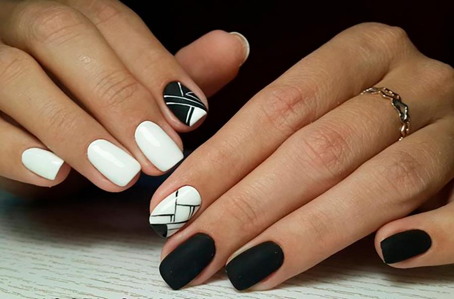 Black and white manicure