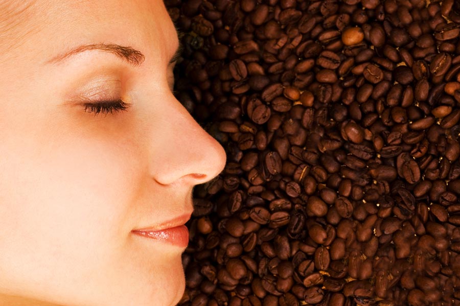 How does coffee affect beauty and are caffeinated cosmetics effective?