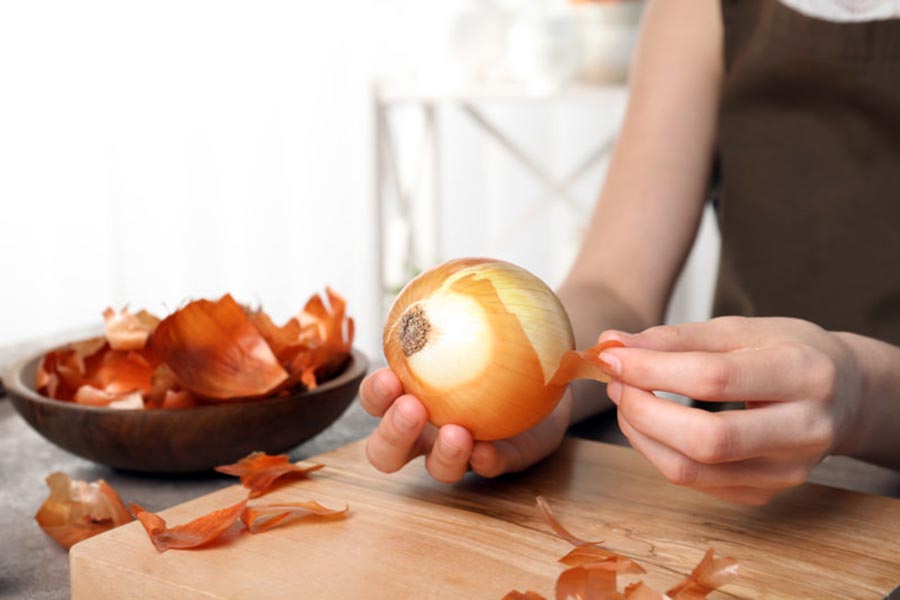 Why is onion peel useful?