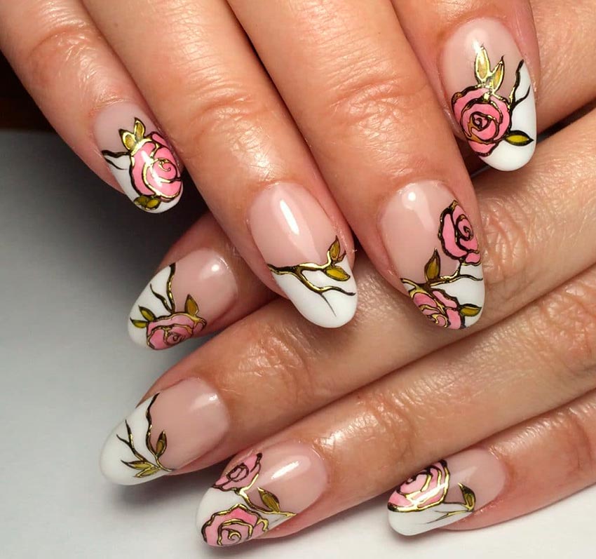 Manicure with roses